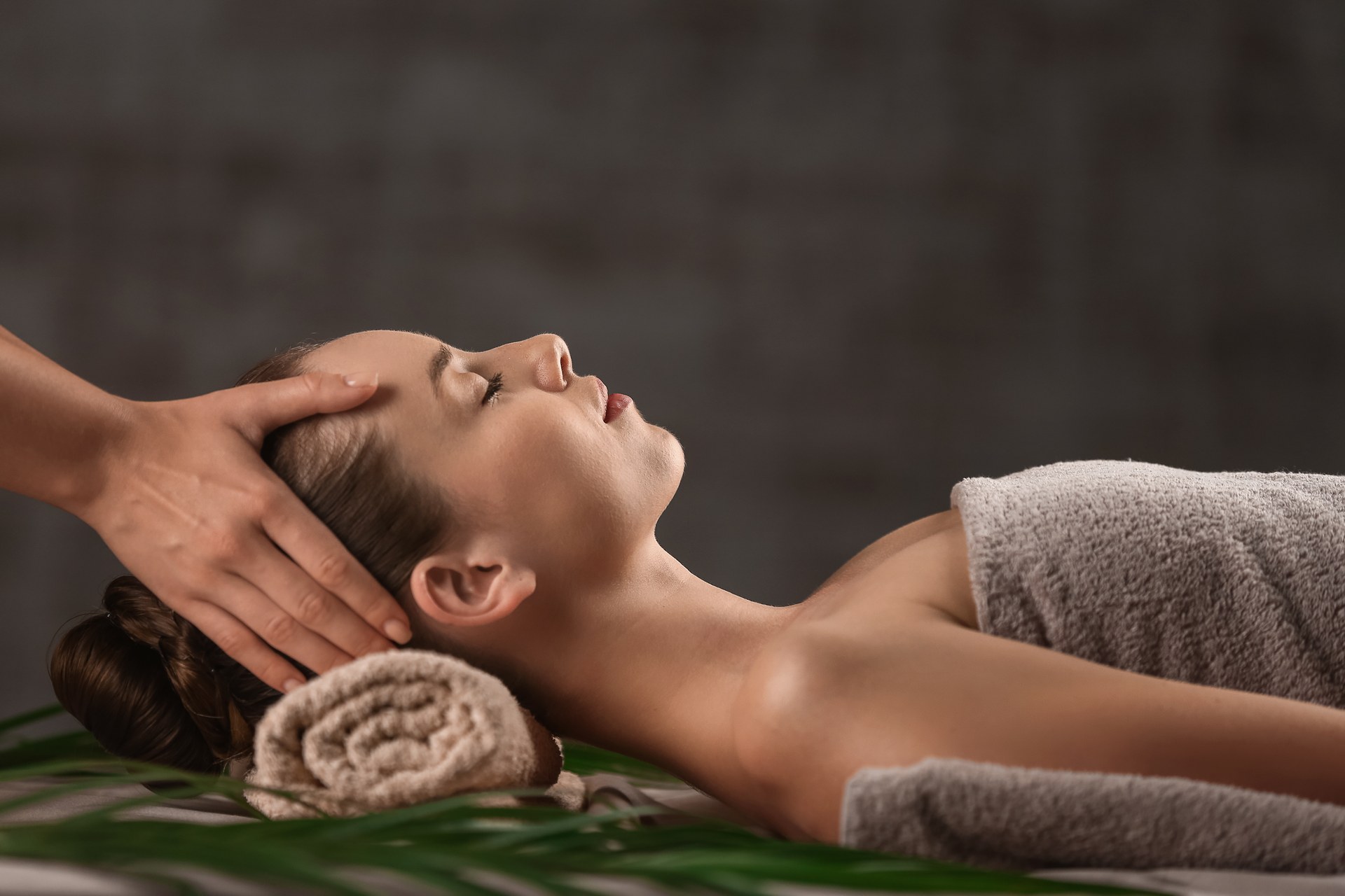 Massage californien à domicile à Mérignac